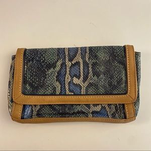 NWT Loft Small Clutch Purse